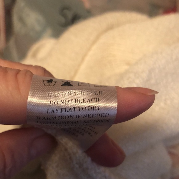 Awesome FREE AS A BIRD plus size Women’s Blouse - Picture 14 of 15